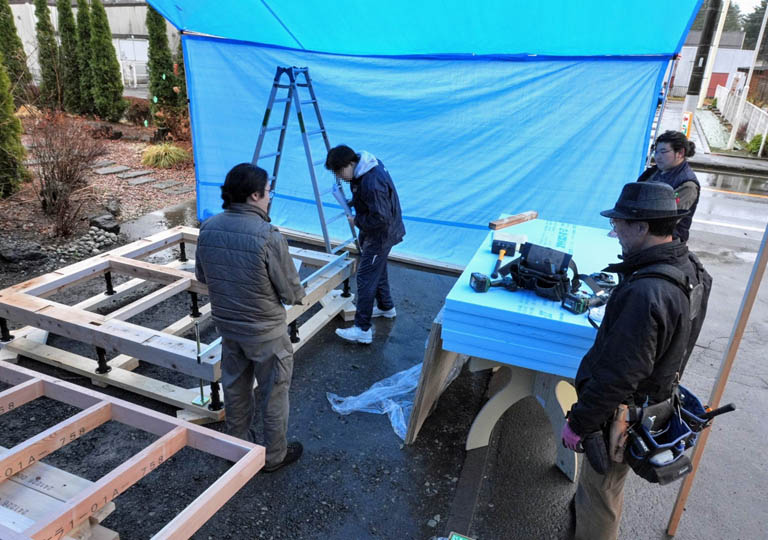 ワークショップ「断熱小屋づくり」
