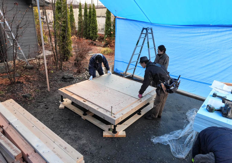 ワークショップ「断熱小屋づくり」