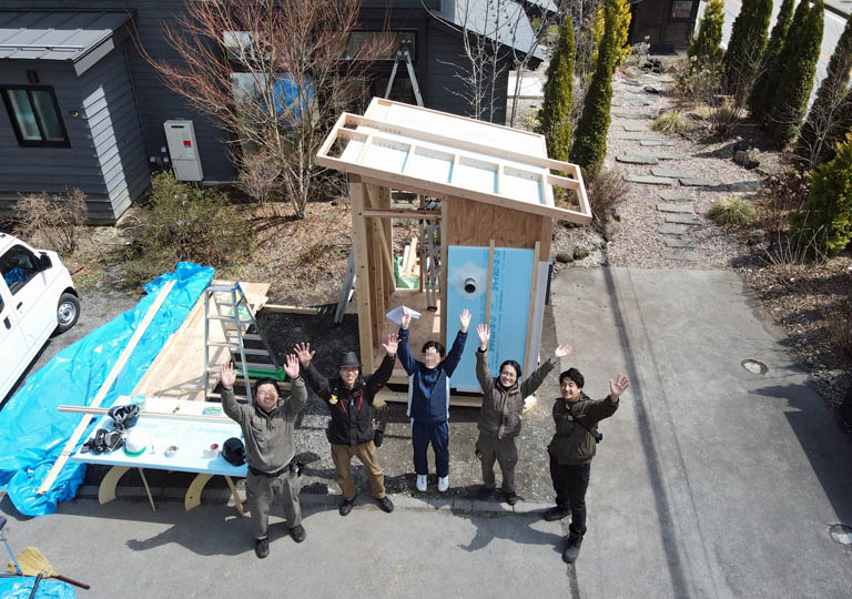 ワークショップ「断熱小屋づくり」
