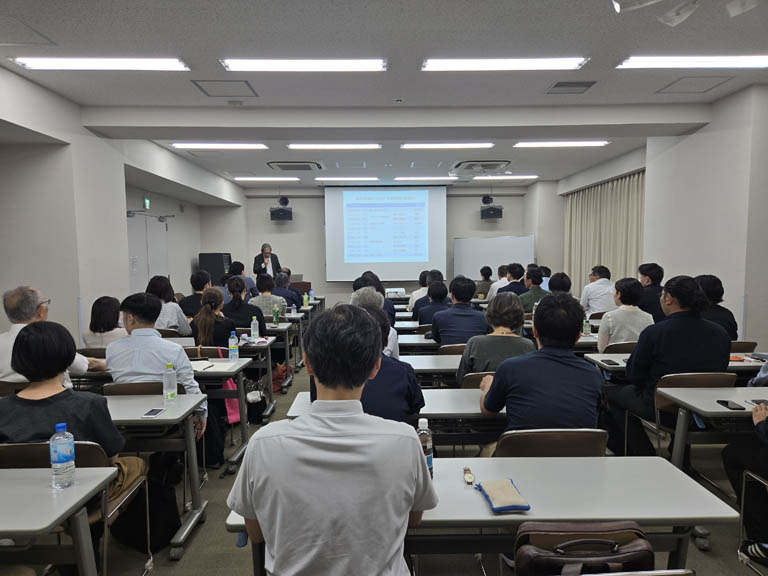 清水社長の開会挨拶