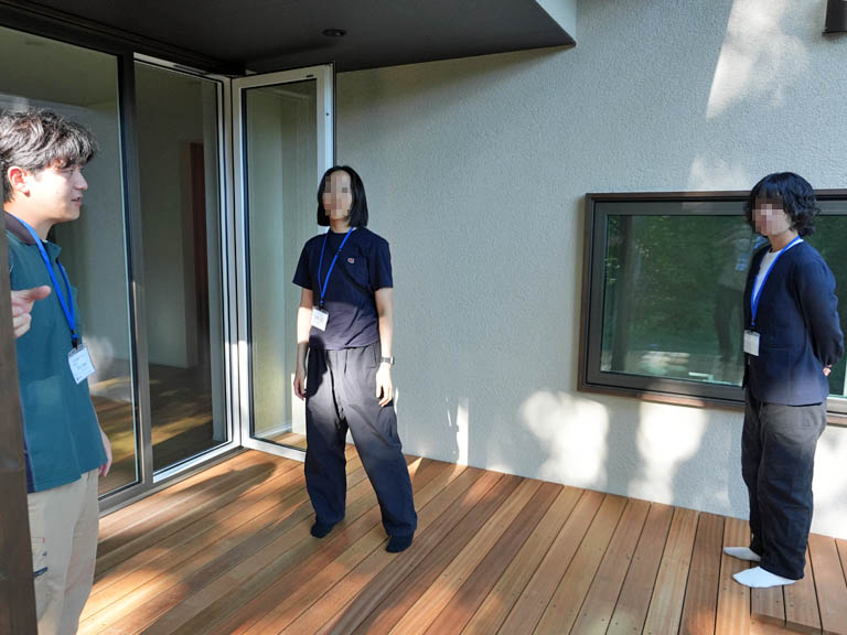 軽井沢で現場見学（設計施工：軽井沢建築社）
