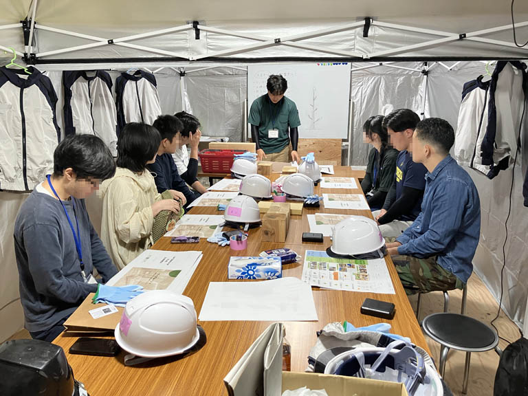 ワークショップ「断熱小屋づくり」