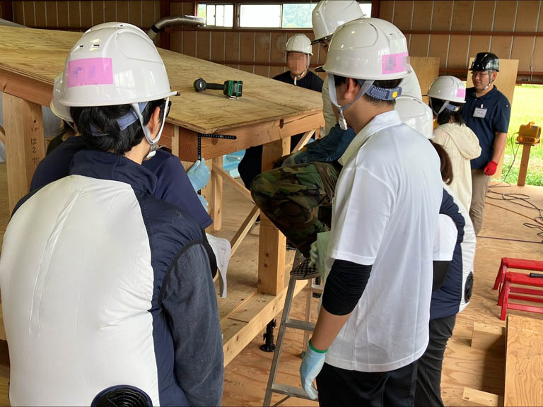 ワークショップ「断熱小屋づくり」